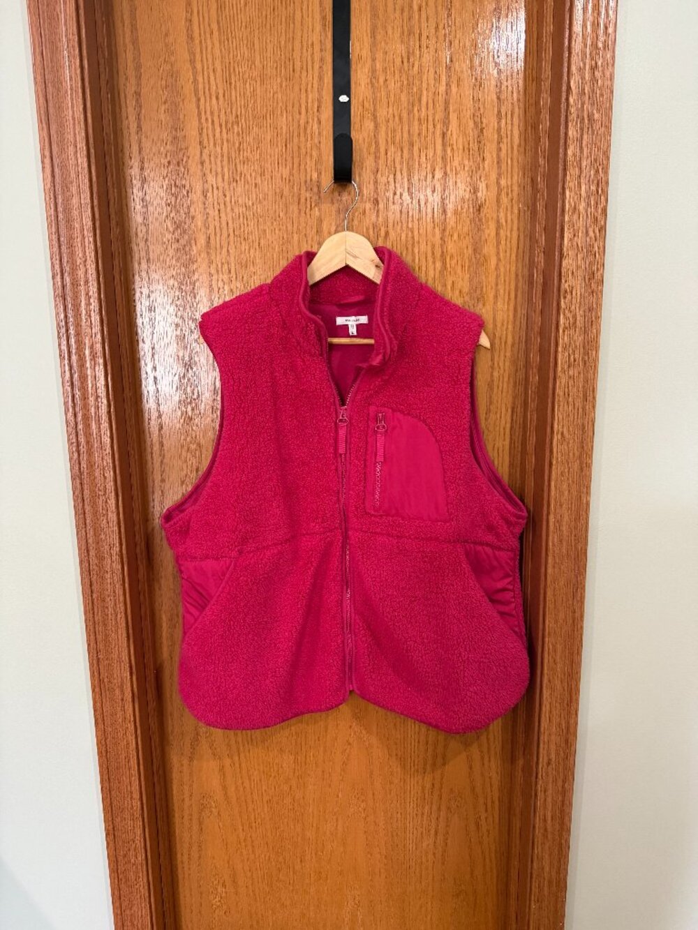 Maurice’s 1X Pink Soft Faux Fur Zipper Vest with Pockets